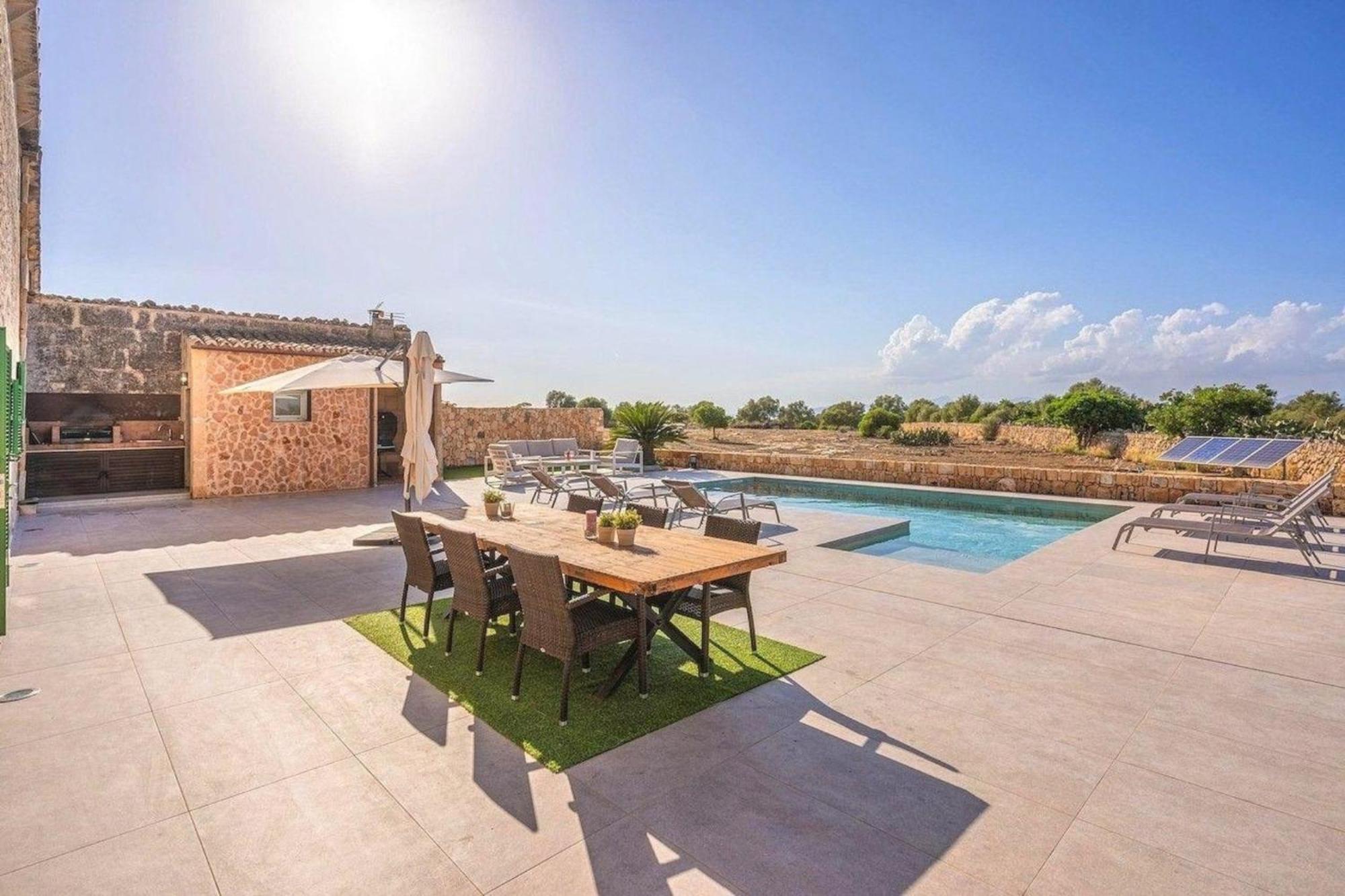 Holiday home Nettes Ferienhaus In Ses Cadenes Mit Privatem Pool