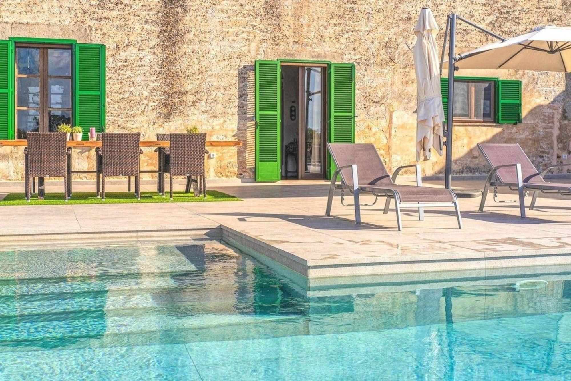 Nettes Ferienhaus In Ses Cadenes Mit Privatem Pool Holiday home